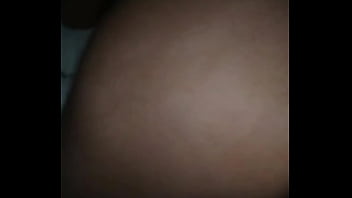 Preview 3 of Slap Strap - Encontro com uma mineira safada,  de passagem pelo litoral de S&atilde_o Paulo