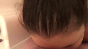 Preview 4 of Sandy Xxxdoo - Pissing on girls tits before blowjob