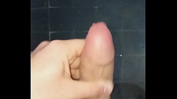 Preview 2 of Camille Amore Femdom Porn - Mi primer video, comenten