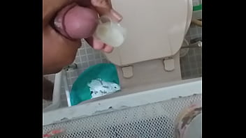 Preview 4 of Sandra Smith Fox News - Tomando Muestra De Leche