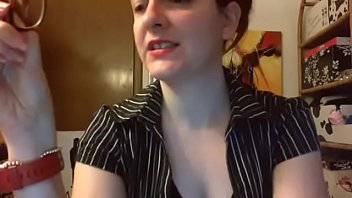Preview 1 of Mallika Dearest Xxx - Sono il tuo capo in ufficio e ti domino come se fossi un povero coglione