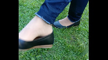 Preview 4 of Sunny Leaon Xxxx Video - shoeplay and dipping with tan nylons and flats