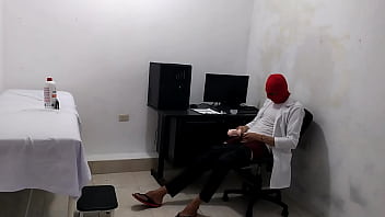Preview 3 of Mom Hot Sexk - Perverted doctor masturbates after treating a cute patient