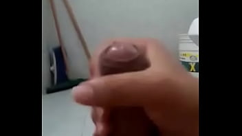 Preview 1 of Small Teen Anal Gape - Paja de mi primo