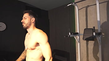 Preview 1 of Lisa Ann And Girlfriends - The beautiful neighbor of my building comes to my house by surprise so that I can fuck her while my girlfriend is away