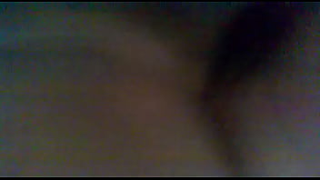 Preview 4 of Alura Ganji - Teen sentando gostoso no pinto grosso ao som do Bob Marley