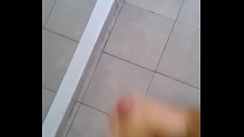 Preview 2 of My Mom 2019 - Chongo me manda un video de su lechazo !!