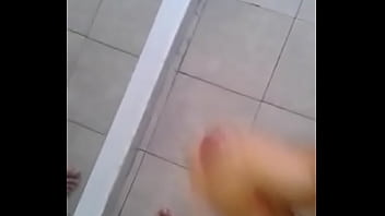 Preview 1 of My Mom 2019 - Chongo me manda un video de su lechazo !!