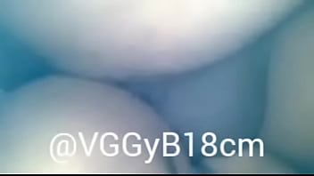Preview 3 of Bathing Young Girl - Doble penetracion a un amigo