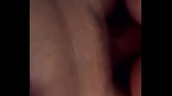 Preview 2 of Wife Fucks The Family Pet - Dando de manha pro colega de quarto