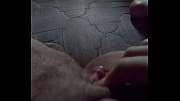 Preview 1 of Kantutan S Labas Ng Bahay Xvideo - Ftm brincando com o grelo