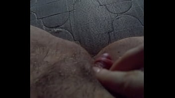 Preview 4 of Kantutan S Labas Ng Bahay Xvideo - Ftm brincando com o grelo