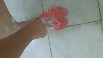Preview 4 of Hidden Cam Piss Squirt - V&iacute_deo de verifica&ccedil_&atilde_o
