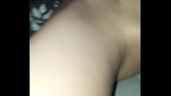 Preview 1 of Nepali Sex Viedeo - Pimentinha  fudendo  com amigo gay na frente do corno