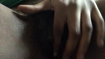 Preview 2 of Oil Apolonia - Fingering herself before she see me