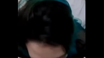 Preview 2 of Cubana Lust Shower - Minha bruxinha pagando boquete