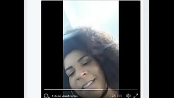 Preview 4 of Vidio Porno Pns Ternate - Morena gostosa sem calcinha no bar