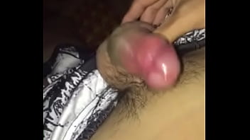Preview 1 of Tits Squeeze - Trai đẹp sục cu cực đ&atilde_