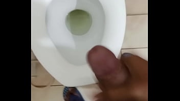 Preview 3 of Indian Xvideo Hinde - I FELT HORNY BY WATCHING PORN SO I MASTURBATE IN THE BATH ROOM ALONE