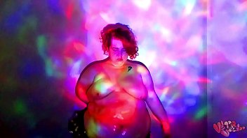 Preview 3 of Teen Car Amateur - BBW GODDESS WORSHIP dance and oil