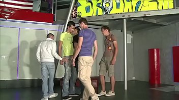 Preview 1 of Gay Steifel - happy boys orgy