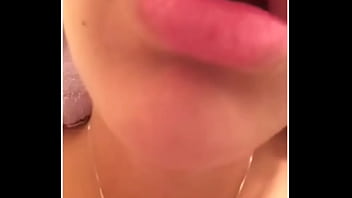 Preview 2 of Le Famme Qui La Grosex Xx - Gostosa batendo sirica