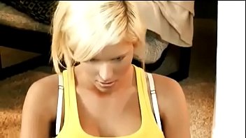 Preview 1 of Indian Sunny Lione Sex Videos - Incredible busty and babe loves her new roommate,  gives her a blowjob in her room