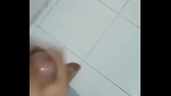 Preview 3 of Vintage Jail - s&oacute_c lọ li&ecirc_n tục