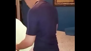 Preview 2 of Spanked In The Kitchen - Alguien me puede pasar el video completo por favor