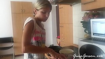 Preview 3 of Milf Sis Joi Panties - I cook russian borch at home