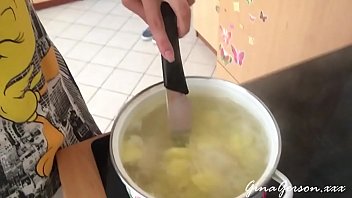 Preview 4 of Milf Sis Joi Panties - I cook russian borch at home