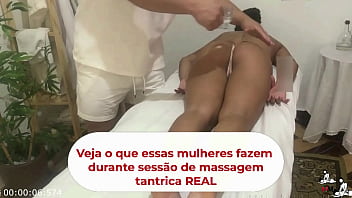 Preview 3 of Jhonny And Kissa Sins - Casada ficou com a buceta melada e quis dar para o massagista