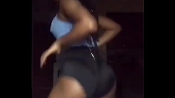 Preview 4 of 17yas Girls - Big Booty Dread Shaking Dat Booty