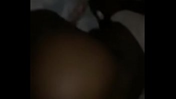 Preview 2 of Youngster Handjob In Shower - Bad Ass se fait d&eacute_fonc&eacute_e