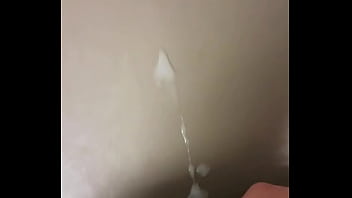Preview 2 of Pad Or Maxipad - Me cumming