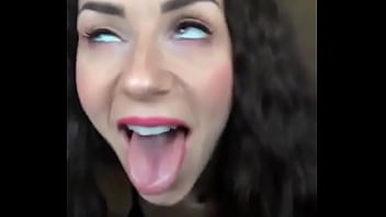 Preview 4 of Public Or Home - Ahegao girl - Ahegao desajeitado - whats her name? Qual o nome dela? Quien es?