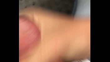 Preview 2 of Hot Malu Sexindea - Punheta no &ocirc_nibus