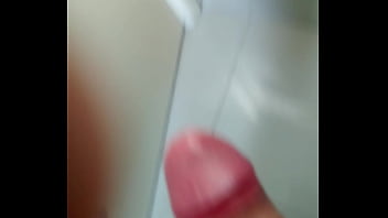 Preview 2 of Private Hand Job Dick Woods - Novinho t&iacute_mido