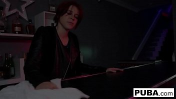 Preview 1 of Free Taze Gelin Pornosu - Lesbian Bartender fucks a stood up customer