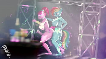 Preview 3 of Gimxnxxgiral In - Twerkclub by screwingwithsfm