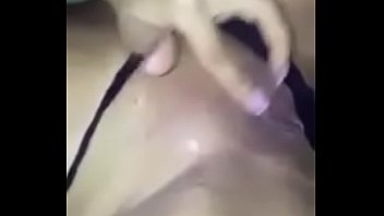 Preview 4 of Innocent Girl Body Massage - Colombiana masturbandose