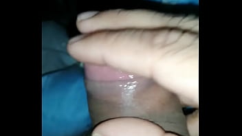 Preview 1 of Nanny Sexy - Acariciando al pel&oacute_n