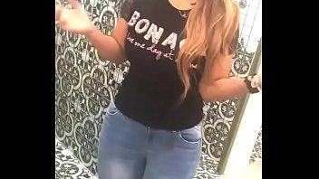 Preview 4 of Twin Vedio - Hermosa Milf Caderona muy sabrosa