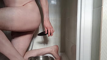 Preview 2 of 2 Giars - plug in the ass and enema part 2 of 3