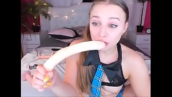 Preview 2 of Boobs Puk - Nice deepthroat on cam