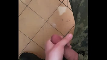 Preview 4 of Goyba Xxx - Masturbaci&oacute_n de militar Sedena 1