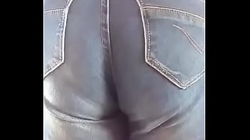 Preview 1 of Fulll Hand - Milf