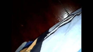 Preview 1 of Julia Wife - Me manda un v&iacute_deo picandose