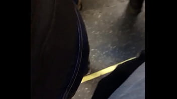 Preview 3 of Abbi Secraa Videos - Arrim&oacute_n en el tren
