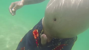 Preview 4 of Face Mom Fuck - Masturbate in ocean in hawaii
